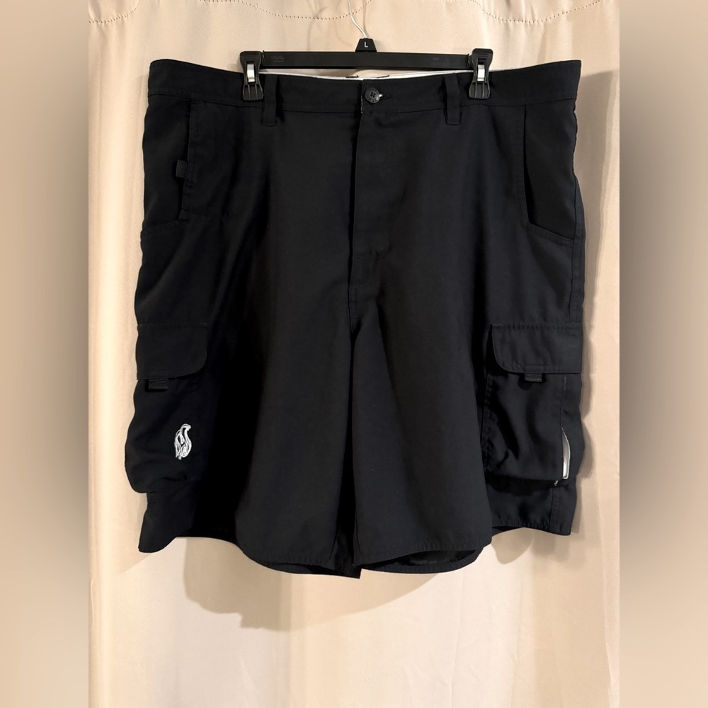 Men’s Black Hawk Cargo Shorts